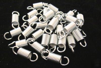 Lot 24PC le extension spring 11/16/05 music wire 507051