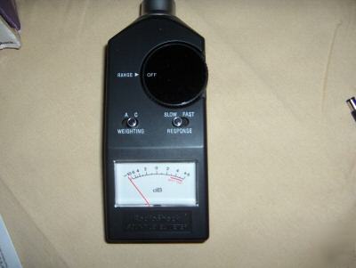 Radio shack 7 range analog display sound level meter