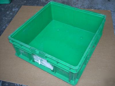 Orbis plastic bin tote container shipping box 24X22X9