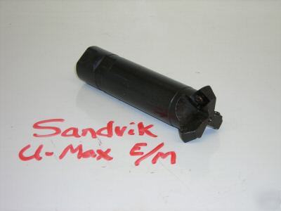 Sandvik indexable chamfering end mill 1.820+/- R215.7-