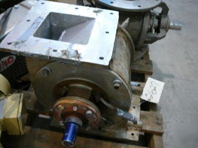 6â€ x 6â€ side entry englesmann rotary valve (2622-04)