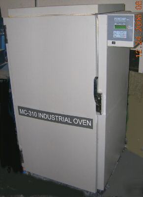 New industrial oven 60X 32 x 32 electric with farf
