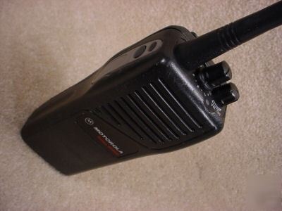 Lot motorola 16 channel vhf GP350 portable radios