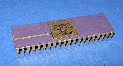 Lsi ICL7106CDL intersil 40-pin gold dip vintage 1979