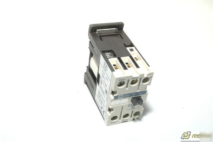 Telemecanique CA2SK20G7 CA2 SK20G7 auxiliary contactor