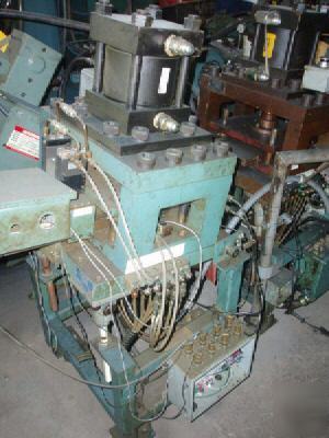 Detroit 4-post hydraulic press #23597