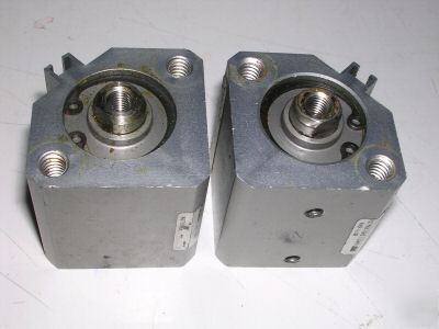 2 smc pneumatic cylinders 25MM by 10MM NCDQ2A25-10D
