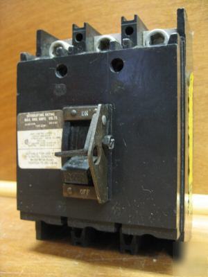 Square d circuit breaker Q2M3225MTH 225AMP a 225A 225