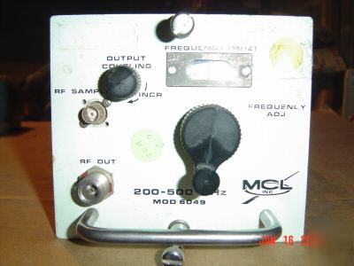 Mcl rf power signal generator 15122 with plug in