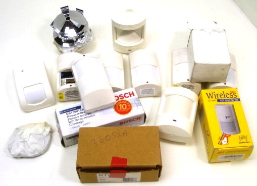 Lot of 15 assorted security system components