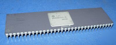 HD68000-6 vintage hitachi 64PIN silver purple 68000