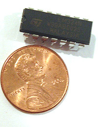 LM324N LM324 n ~ quad op amp ~ 14 pin dip ic (25)