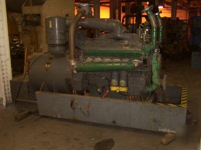 225KW generator on 12V71 detroit diesel only 895 hours