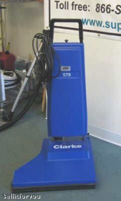 Clarke industrial vacuum cleaner model #579 mint