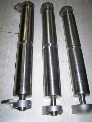 Stainless steel conveyor rollers with bearings