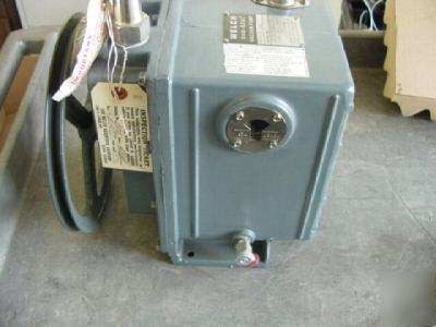 Welch-sargent model 1402 duo-seal vacuum pump