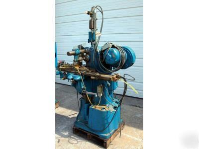 Nichols horizontal miller with bellows pneumatic feed