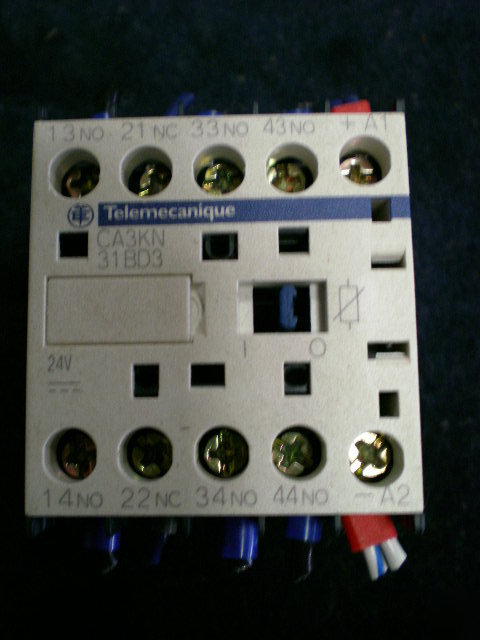 Telemecanique contactor plc controller CA3KBN31
