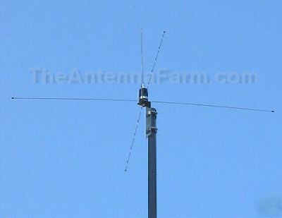 Uhf base antenna kit 3.5DB gain includes 75 ft of cable