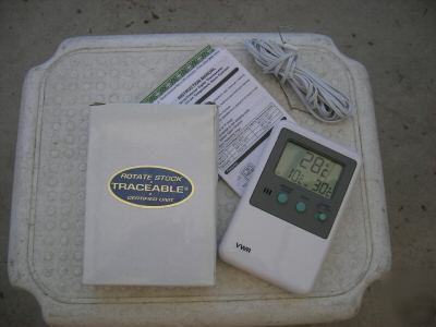 Vwr traceable thermometer w/ alarm