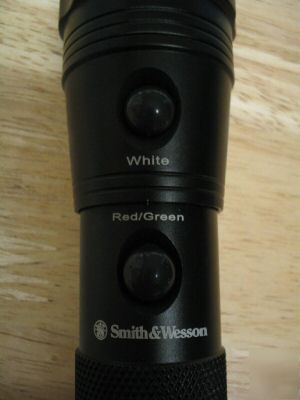 S&w smith & wesson galaxy led flashlight,police,hunting