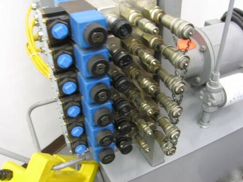 Hydraulic toe jack system precision truck equipment 