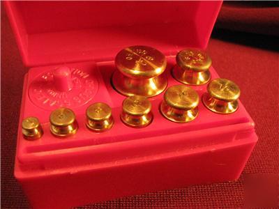 Ohaus precision brass weights w/grams set w/red case