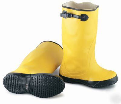Lot of 14 yellow rubber over boots size 10 11 13 14 