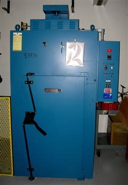 Used: grunberg industrial cabinet oven, model C4CH240,