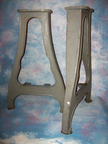 Delta rockwell cast iron leg set, wood lathe,woodlathe