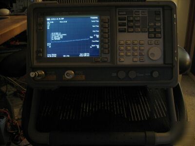 Agilent EE4411- eas-L1500A spectrum analyzer