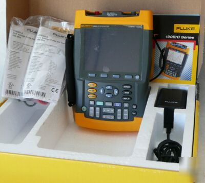 New in box fluke 196B scopemeter 100MHZ 003 option 196