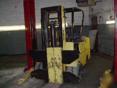 Yale 22500 lb forklift