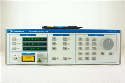 Photonetics 3642 he cl/l tunable external cavity laser