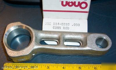 Onan piston connecting rod 114-0295 .030 nos obo