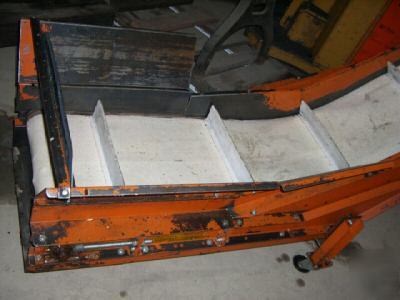 Emi conveyor,17