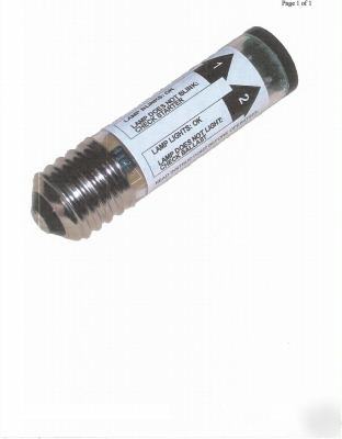 Hid - medium base base - light fixture tester 