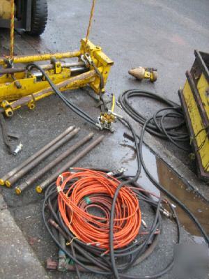 Powermole pd-4 pipe pusher/puller - hydraulic