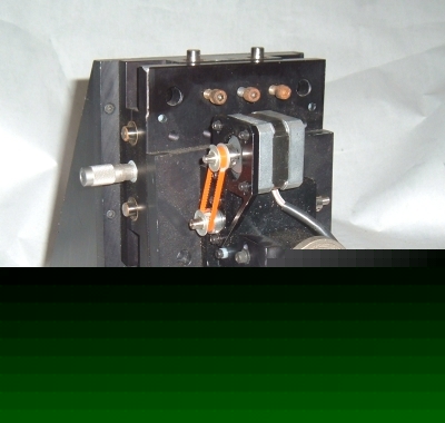 New port 401 xy linear stage/vertical mount/rotary stage