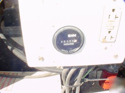 2004 wacker diesel light tower w/ generator