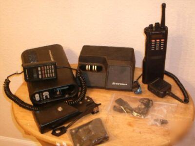 Motorola saber iii uhf radio package