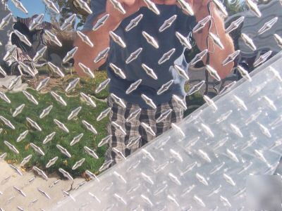 Diamond plate aluminum 12