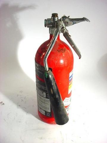 13926-class b/c fire exntinguisher