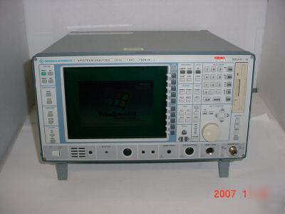 Rohde and schwarz FSEB30 spectrum analyzer w/ options 