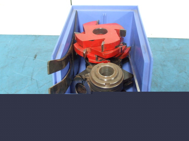 Acme trenching heads for timber