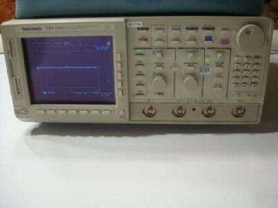 Tektronix TDS784C oscilloscope, 1 ghz with options