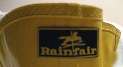 New pair of rainfair yellow work boot size 7
