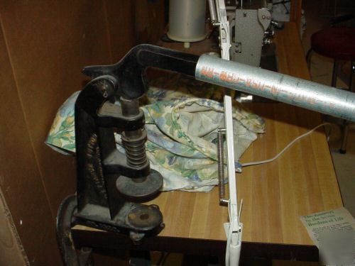 Pfaff industrial sewing machine with motor and stand