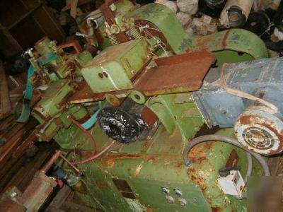 Xl moulder - 4 head - belt drive for parts or rebuild