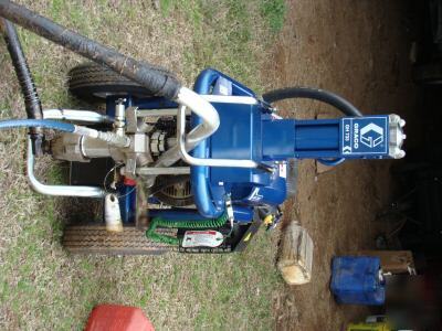 Graco GH733 airless sprayer